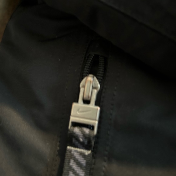 Y2K Nike Winter Jacket - Picture 3 of 7